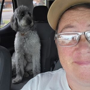 Meet your Posher, Cass